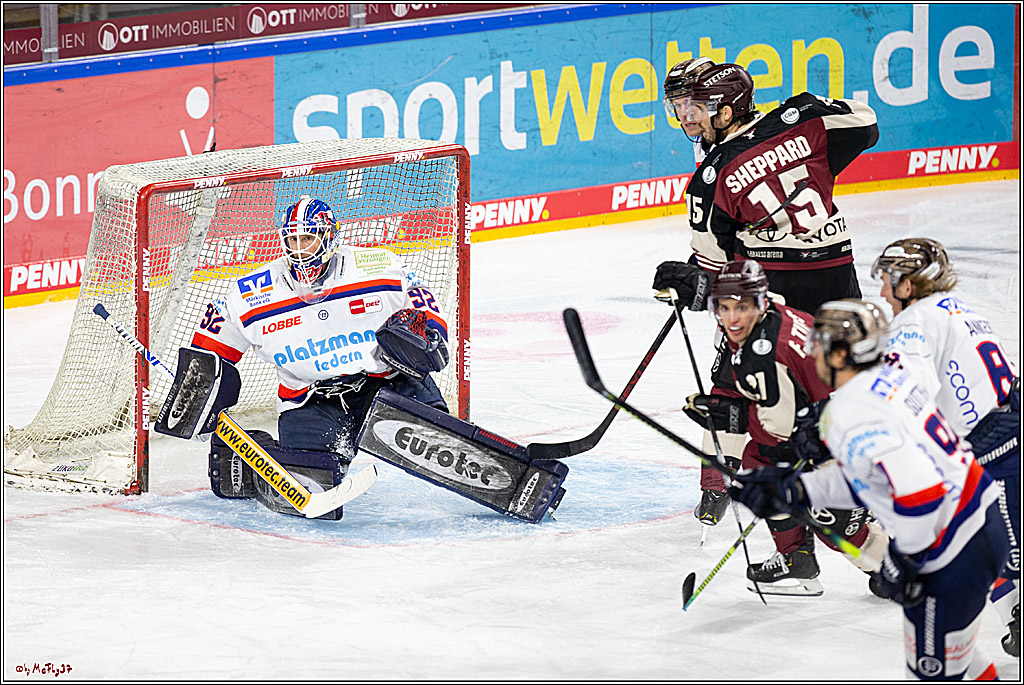 PENNY DEL;  Koelner Haie - Iserlohn Roosters; Koeln, 02.03.2021
